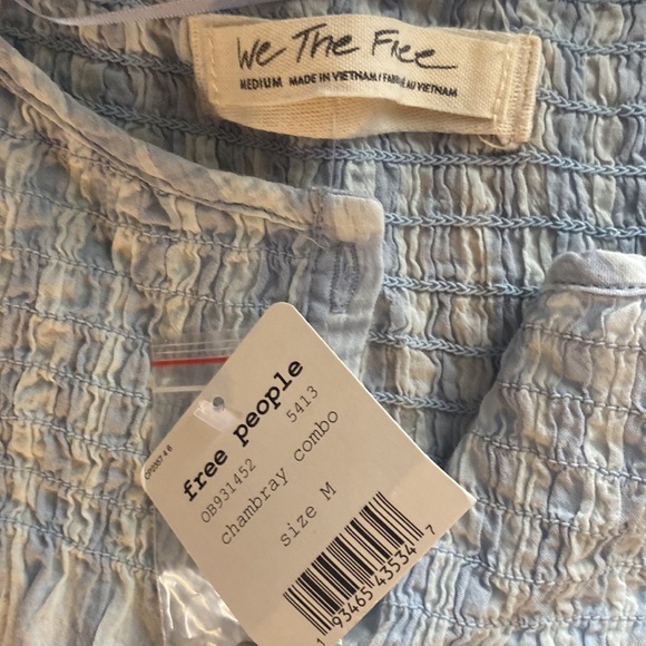Women’s Free People Chambray Combo Ombré shades of Blue - Picture 5 of 9